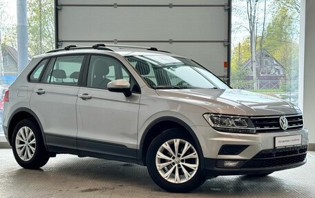 Volkswagen Tiguan II, 2020 год, 2 230 000 рублей, 3 фотография