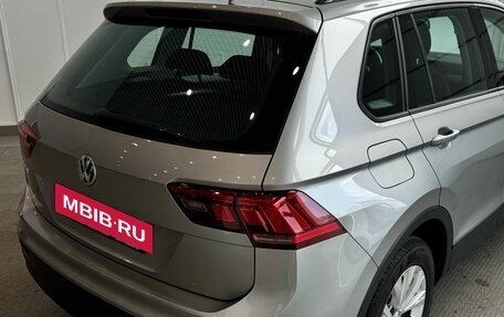 Volkswagen Tiguan II, 2020 год, 2 230 000 рублей, 11 фотография