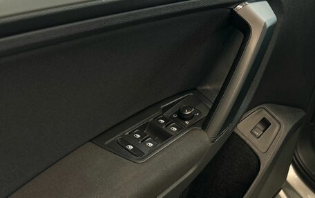 Volkswagen Tiguan II, 2020 год, 2 230 000 рублей, 25 фотография