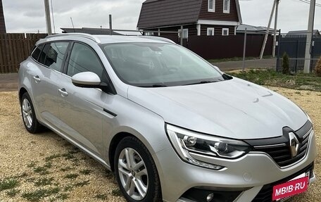 Renault Megane IV, 2019 год, 1 450 000 рублей, 2 фотография