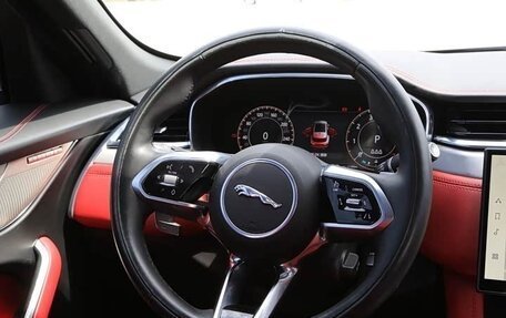 Jaguar F-Pace, 2024 год, 4 445 000 рублей, 14 фотография