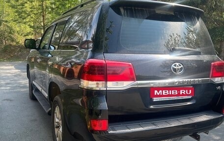 Toyota Land Cruiser 200, 2019 год, 8 200 000 рублей, 6 фотография