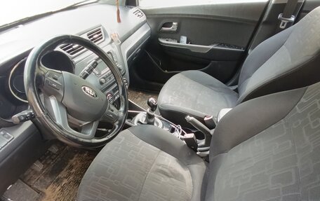 KIA Rio III рестайлинг, 2013 год, 700 000 рублей, 6 фотография