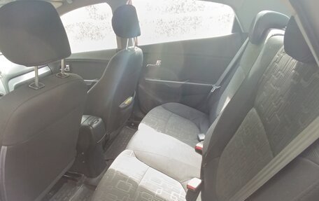 KIA Rio III рестайлинг, 2013 год, 700 000 рублей, 5 фотография