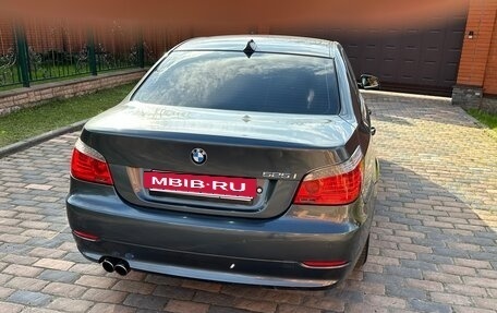 BMW 5 серия, 2009 год, 1 150 000 рублей, 13 фотография