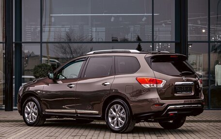 Nissan Pathfinder, 2016 год, 1 615 000 рублей, 4 фотография