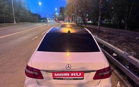 Mercedes-Benz E-Класс, 2012 год, 850 000 рублей, 8 фотография