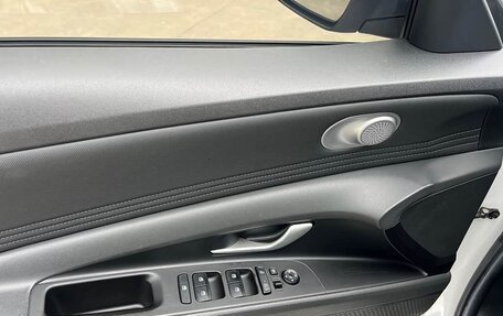 Hyundai Elantra, 2021 год, 1 320 000 рублей, 13 фотография
