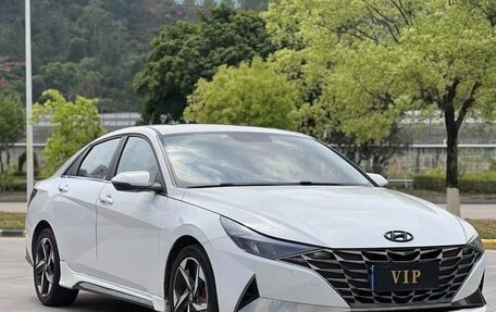 Hyundai Elantra, 2022 год, 1 100 000 рублей, 1 фотография