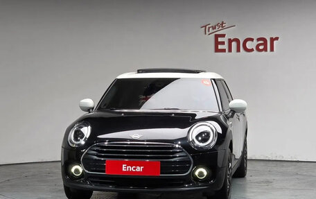 MINI Clubman, 2022 год, 1 635 000 рублей, 3 фотография