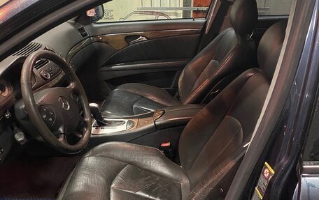 Mercedes-Benz E-Класс, 2003 год, 775 000 рублей, 5 фотография