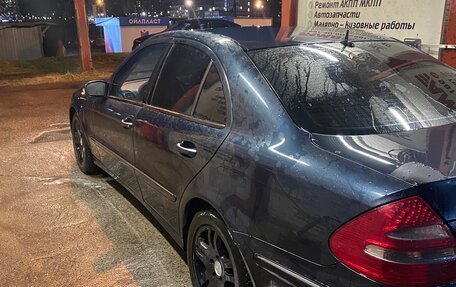 Mercedes-Benz E-Класс, 2003 год, 775 000 рублей, 11 фотография