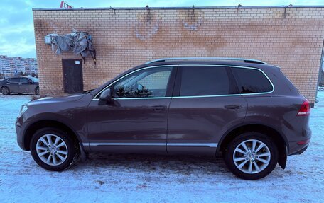 Volkswagen Touareg III, 2012 год, 1 900 000 рублей, 2 фотография