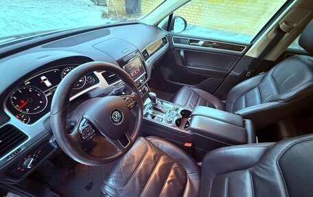 Volkswagen Touareg III, 2012 год, 1 900 000 рублей, 18 фотография
