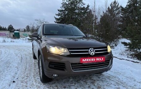 Volkswagen Touareg III, 2012 год, 1 900 000 рублей, 8 фотография