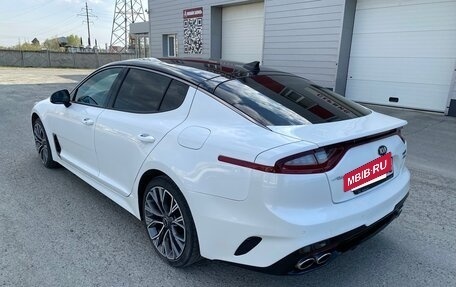 KIA Stinger I, 2018 год, 2 500 000 рублей, 4 фотография