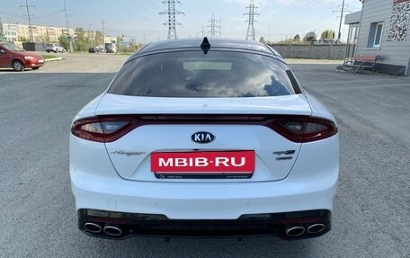 KIA Stinger I, 2018 год, 2 500 000 рублей, 5 фотография