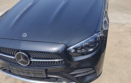 Mercedes-Benz E-Класс, 2021 год, 3 900 000 рублей, 3 фотография