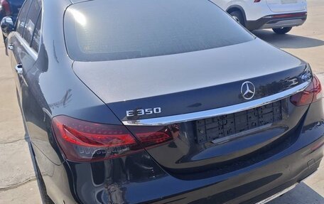 Mercedes-Benz E-Класс, 2021 год, 3 900 000 рублей, 5 фотография