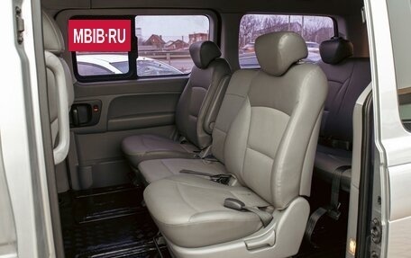 Hyundai Grand Starex Grand Starex I рестайлинг 2, 2013 год, 1 495 000 рублей, 17 фотография