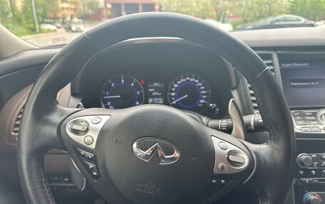 Infiniti QX70, 2015 год, 2 450 000 рублей, 1 фотография