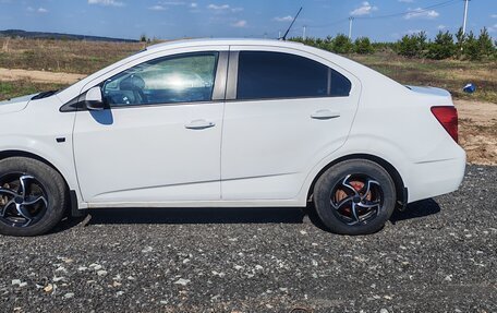 Chevrolet Aveo III, 2013 год, 700 000 рублей, 8 фотография