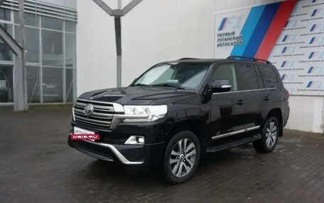 Toyota Land Cruiser 200, 2017 год, 5 300 000 рублей, 7 фотография