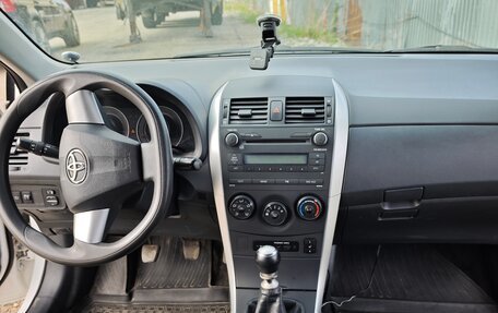 Toyota Corolla, 2010 год, 750 000 рублей, 5 фотография