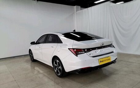 Hyundai Elantra, 2022 год, 1 120 000 рублей, 4 фотография
