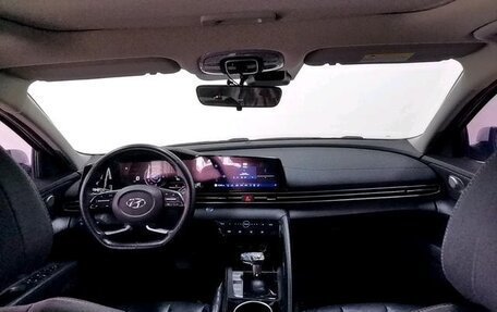 Hyundai Elantra, 2022 год, 1 120 000 рублей, 8 фотография