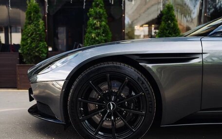 Aston Martin DB11 I, 2019 год, 17 990 000 рублей, 4 фотография