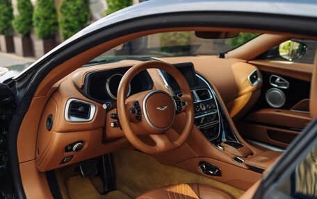 Aston Martin DB11 I, 2019 год, 17 990 000 рублей, 25 фотография