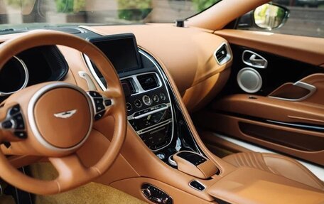Aston Martin DB11 I, 2019 год, 17 990 000 рублей, 27 фотография