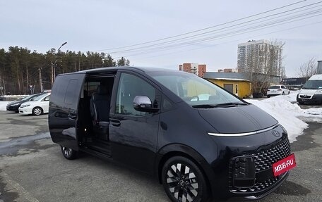 Hyundai Staria, 2021 год, 5 420 000 рублей, 3 фотография