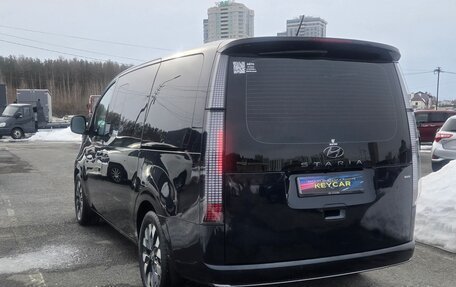 Hyundai Staria, 2021 год, 5 420 000 рублей, 7 фотография