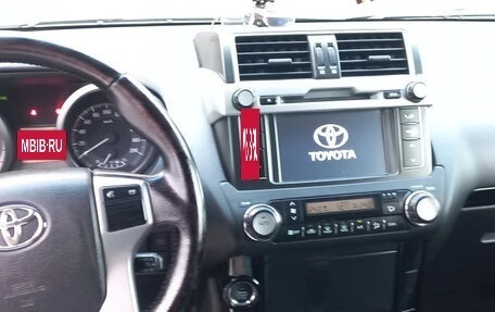 Toyota Land Cruiser Prado 150 рестайлинг 2, 2014 год, 3 600 000 рублей, 9 фотография
