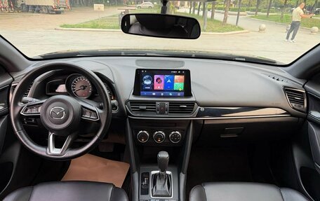 Mazda CX-4, 2023 год, 1 710 000 рублей, 11 фотография