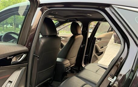 Mazda CX-4, 2023 год, 1 710 000 рублей, 15 фотография