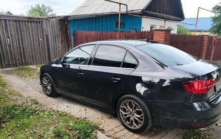 Volkswagen Jetta VI, 2017 год, 1 650 000 рублей, 4 фотография