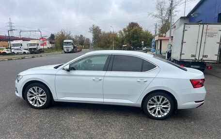 Skoda Superb III рестайлинг, 2020 год, 3 350 000 рублей, 8 фотография