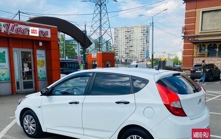 Hyundai Solaris II рестайлинг, 2014 год, 685 000 рублей, 3 фотография