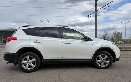 Toyota RAV4, 2013 год, 2 000 000 рублей, 6 фотография