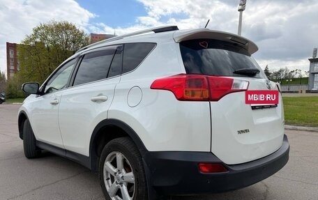 Toyota RAV4, 2013 год, 2 000 000 рублей, 3 фотография