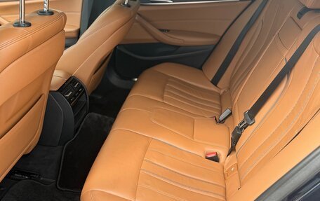 BMW 5 серия, 2018 год, 3 300 000 рублей, 6 фотография