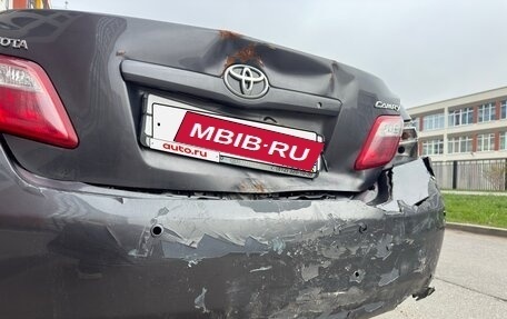 Toyota Camry, 2011 год, 690 000 рублей, 9 фотография