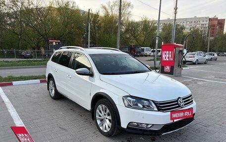 Volkswagen Passat B7, 2013 год, 1 450 000 рублей, 2 фотография