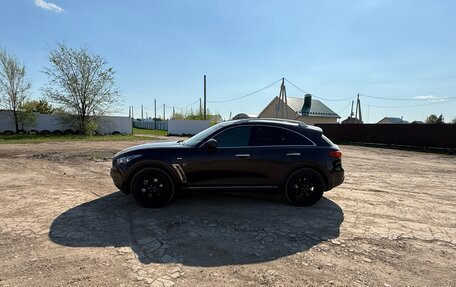 Infiniti QX70, 2014 год, 2 550 000 рублей, 3 фотография