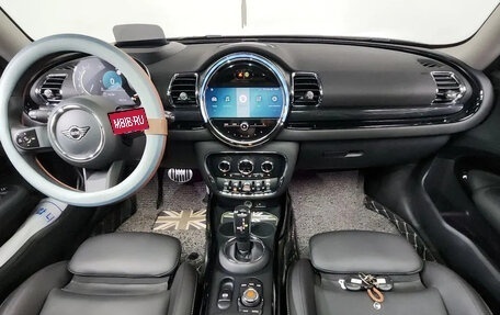 MINI Clubman, 2022 год, 1 640 000 рублей, 9 фотография