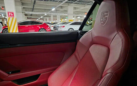 Porsche 911, 2022 год, 16 930 000 рублей, 10 фотография