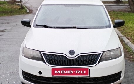 Skoda Rapid I, 2015 год, 375 000 рублей, 3 фотография